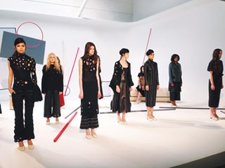 This past week flew by! Here's more from Day 1 of #NYFW with @amoiofficial! π΄π³β«οΈ