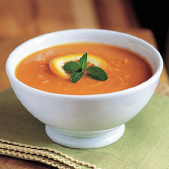 Carrot Soup with Sweet Orange and Spicy Ginger
